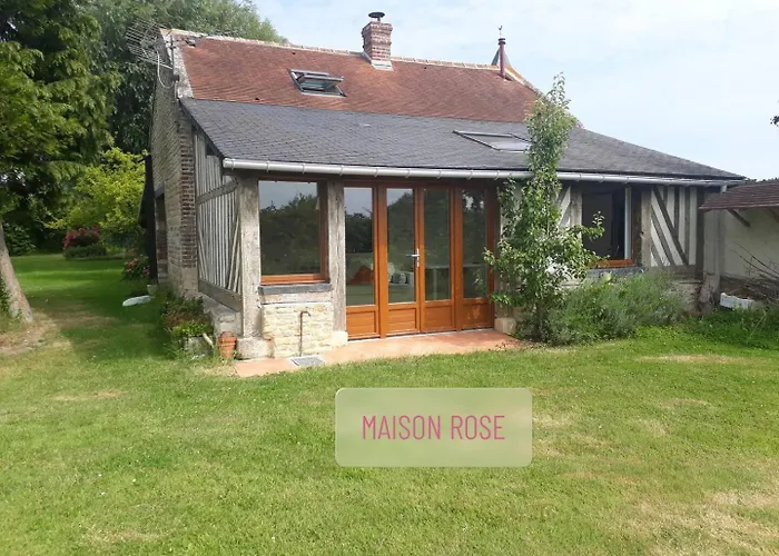 Holiday home Maisons Capucine Et Rose Periers-en-Auge
